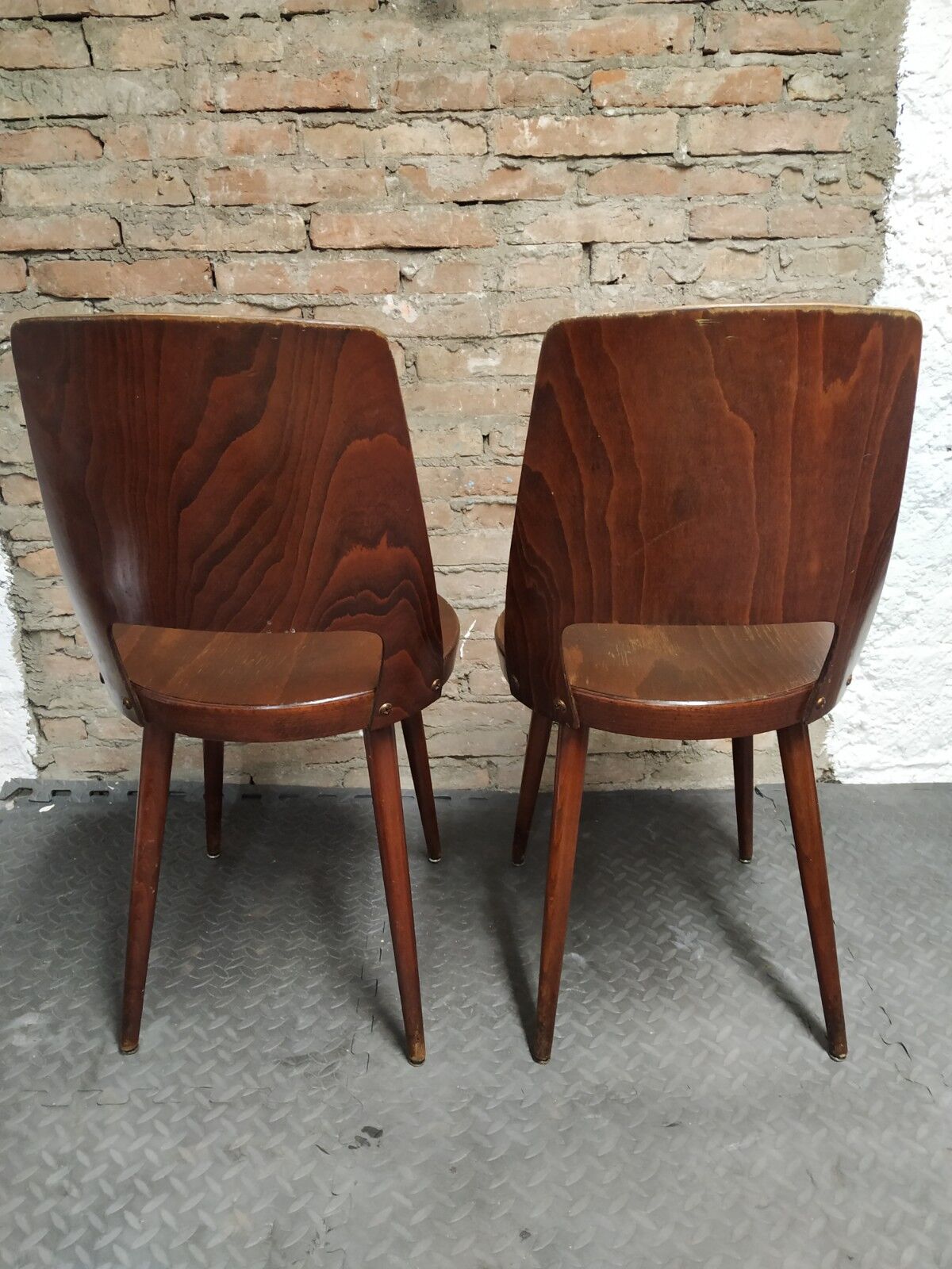 Pair of chairs Baumann model Mondor
