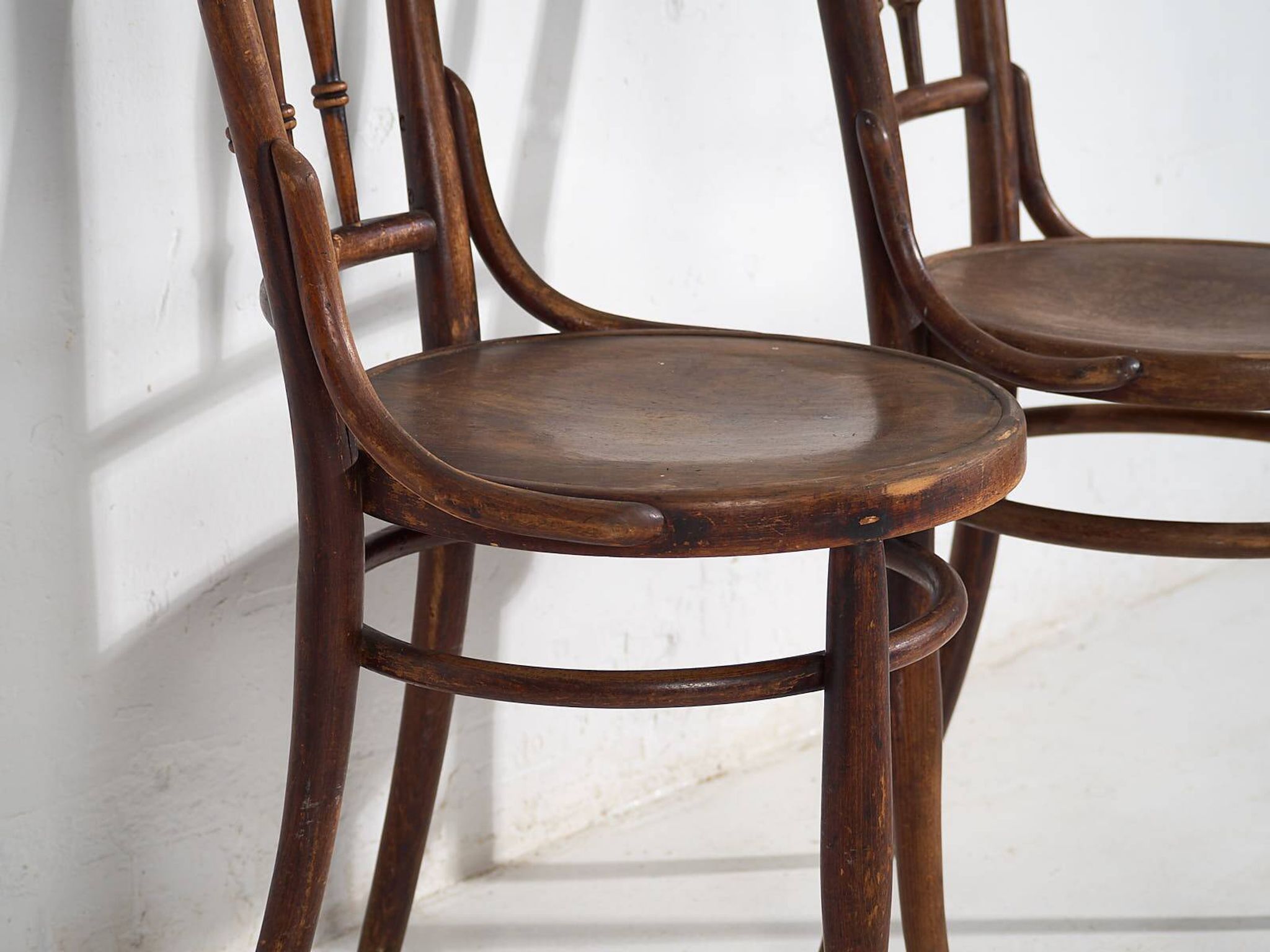 Antique Thonet bentwood chairs (circa 1920). Set of 4 pieces #14