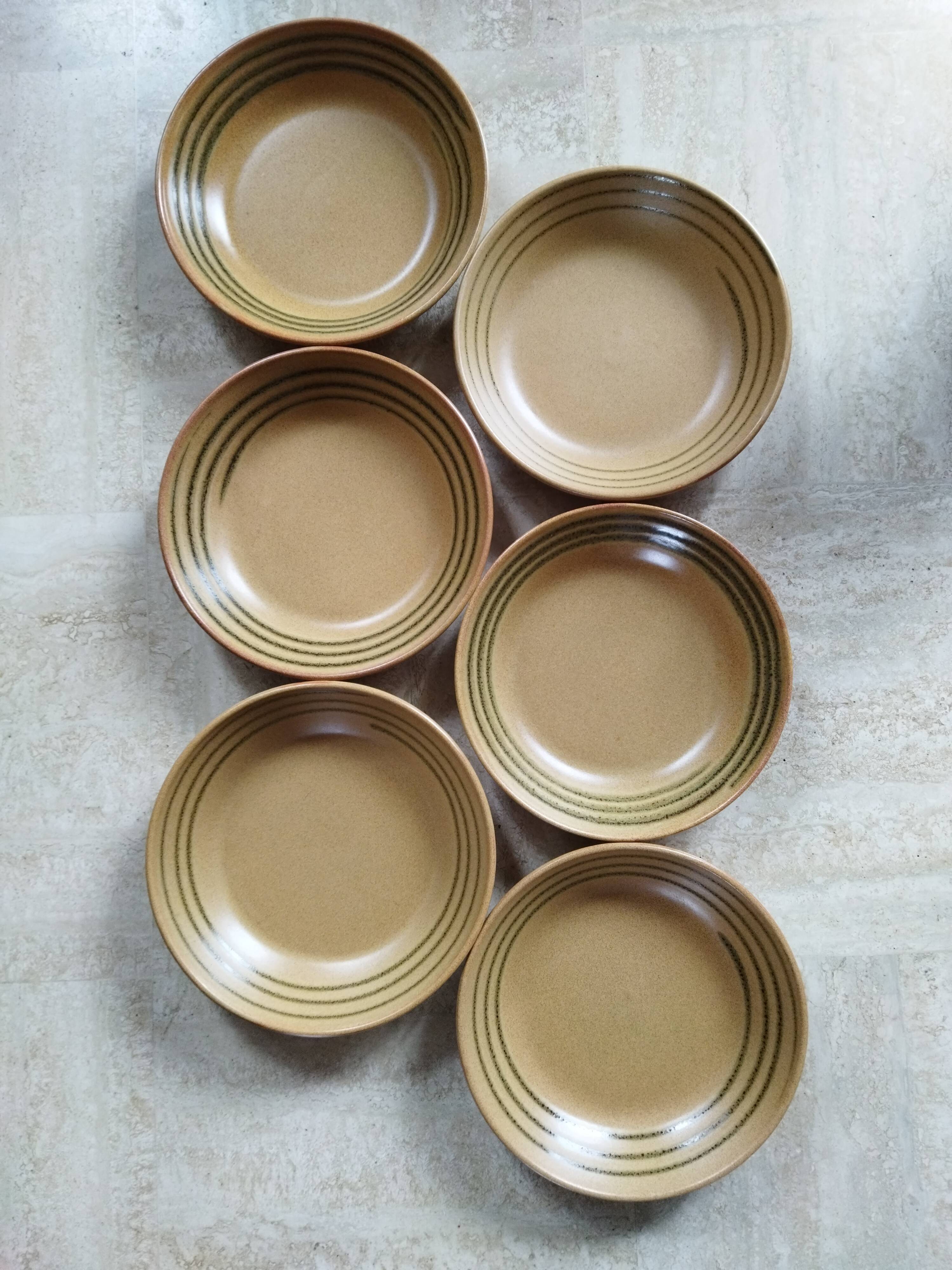 6 Sarreguemines “Chaumière” soup plates