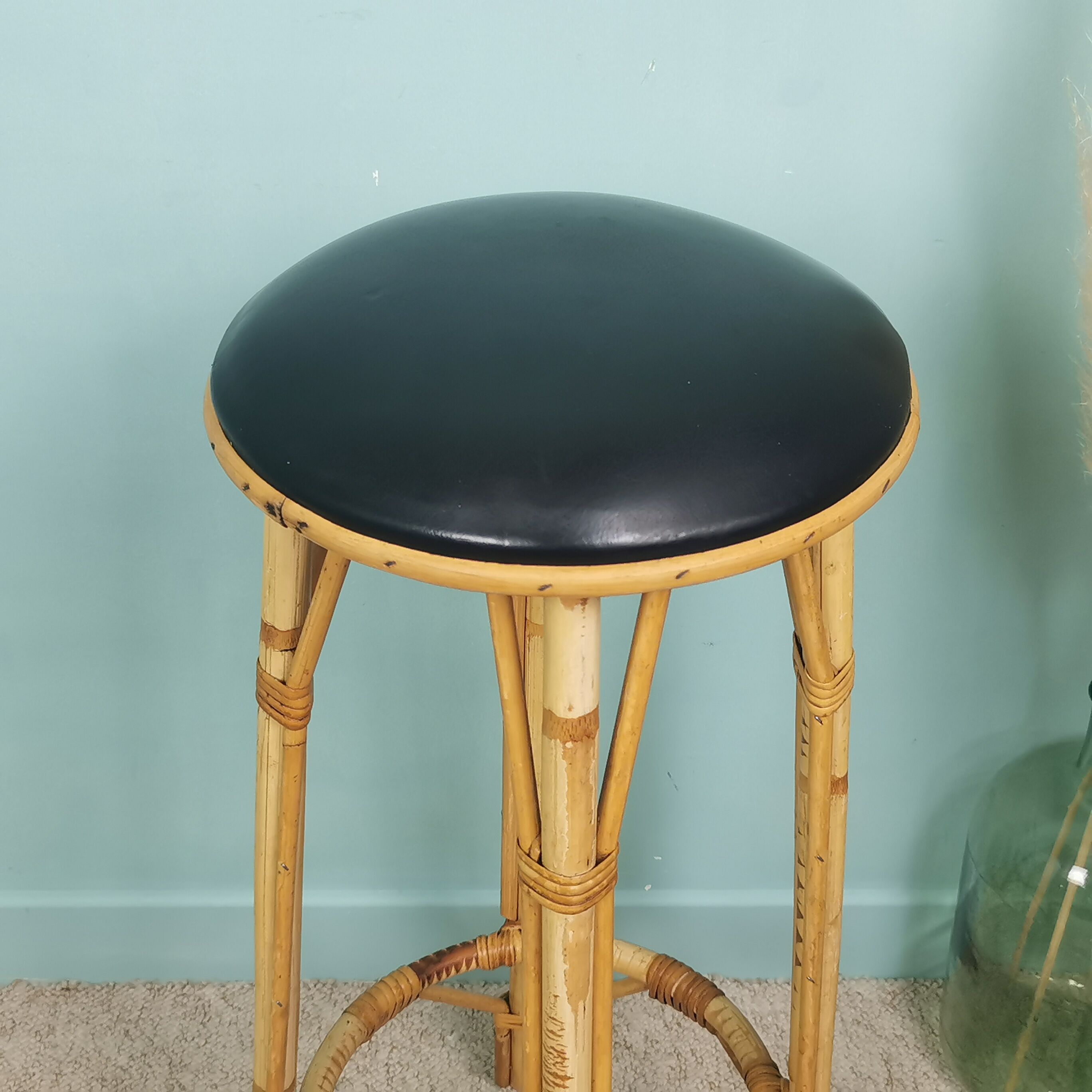 Rattan bar and stools