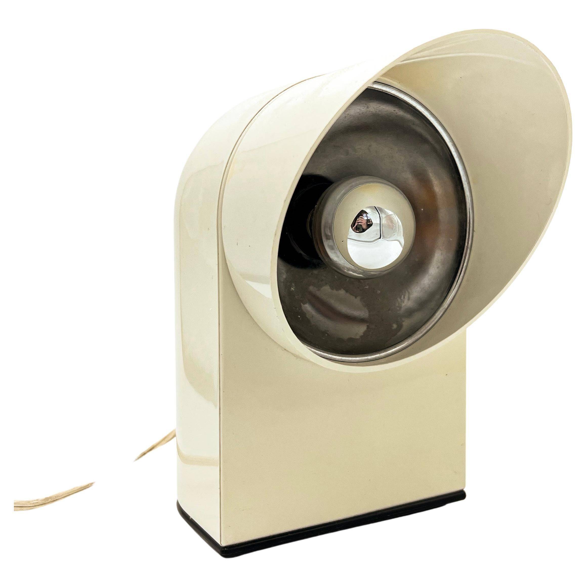 Lampe de table blanche "Oliver" de style Space Age vintage italienne par Paolo Piva pour Lumenform