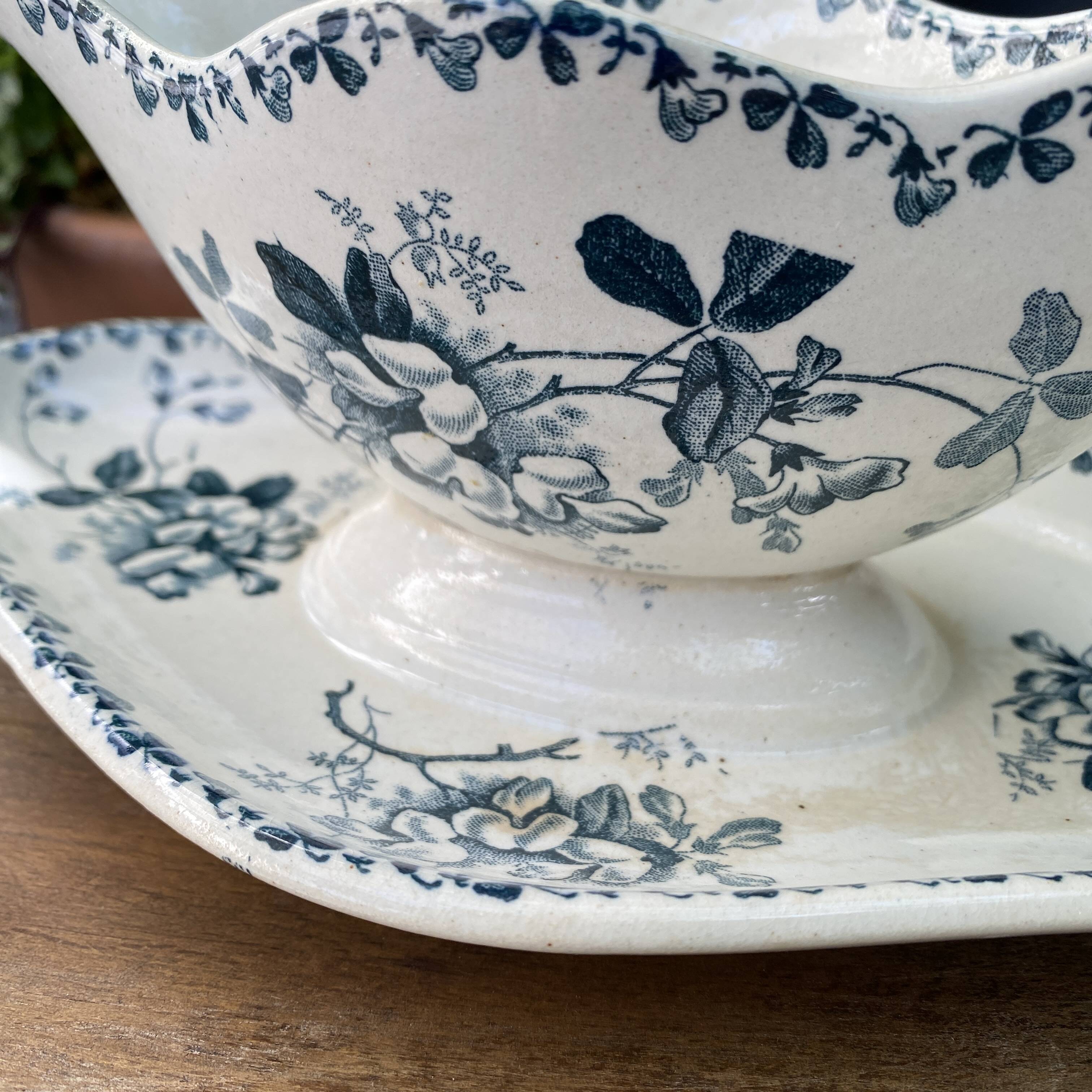 Ironstone sauce boat St Amand