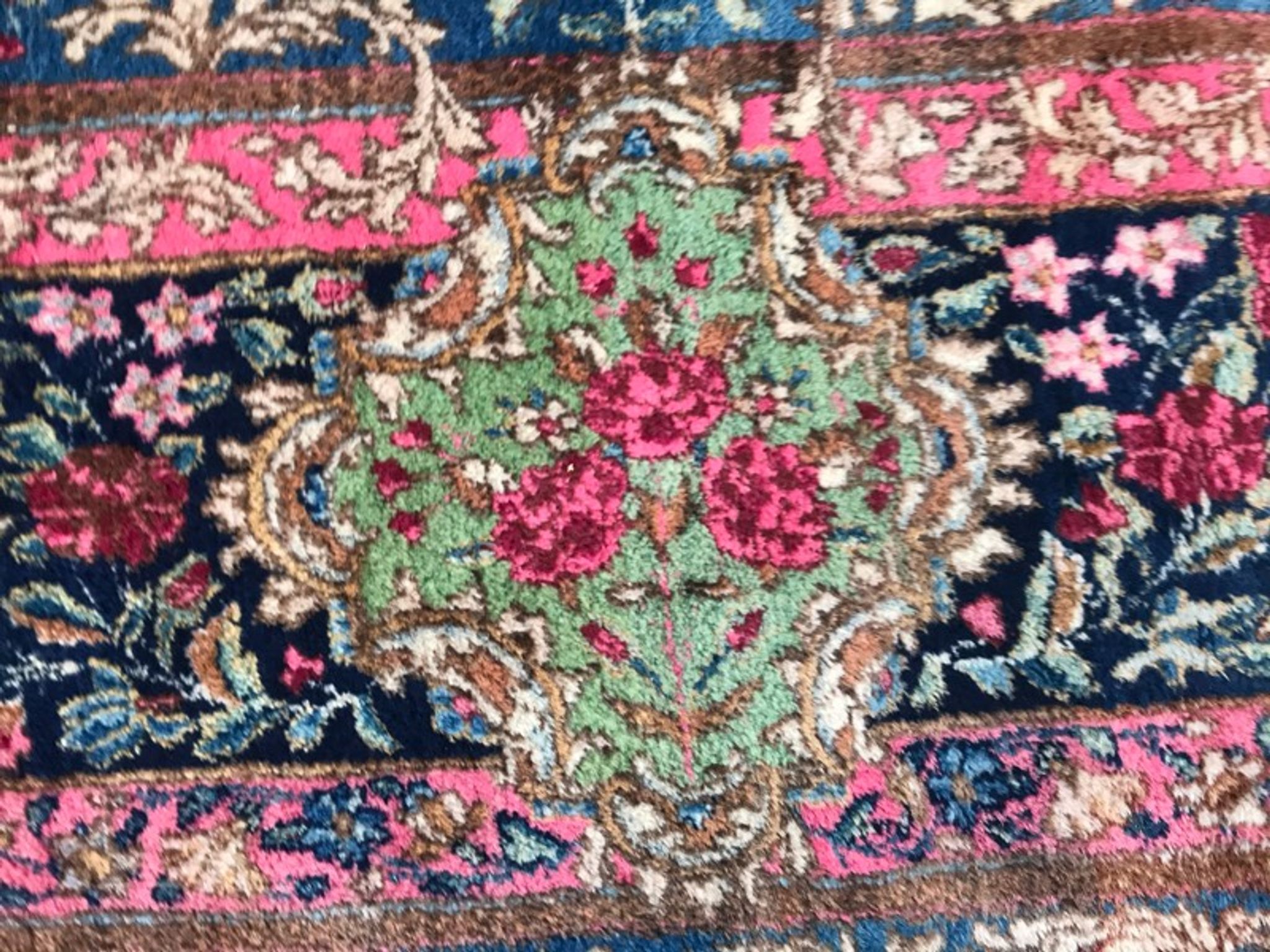 Old carpet Kirman late 270x380 cm