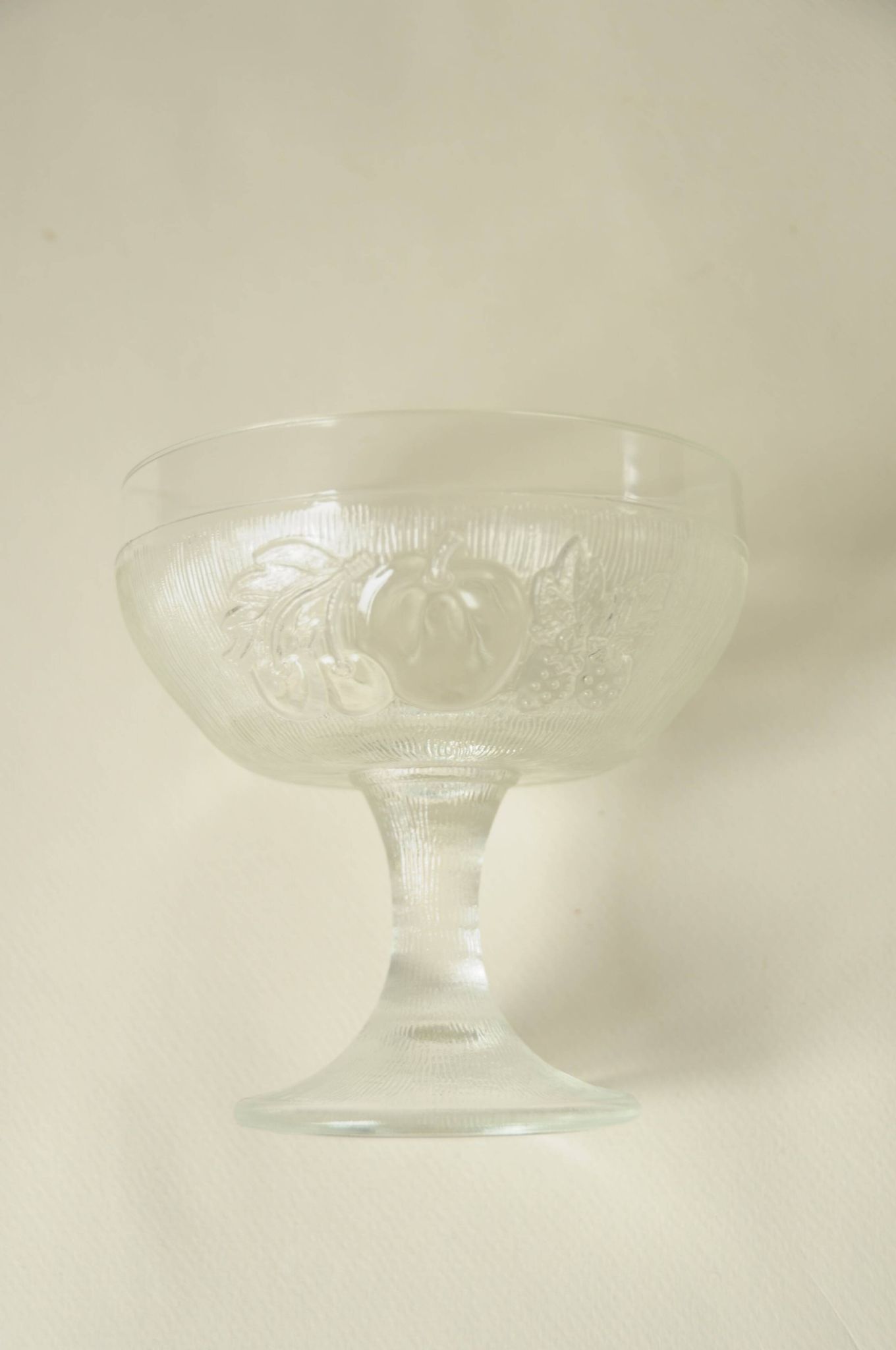 Vintage footed dessert bowls in molded glass - fruit motifs