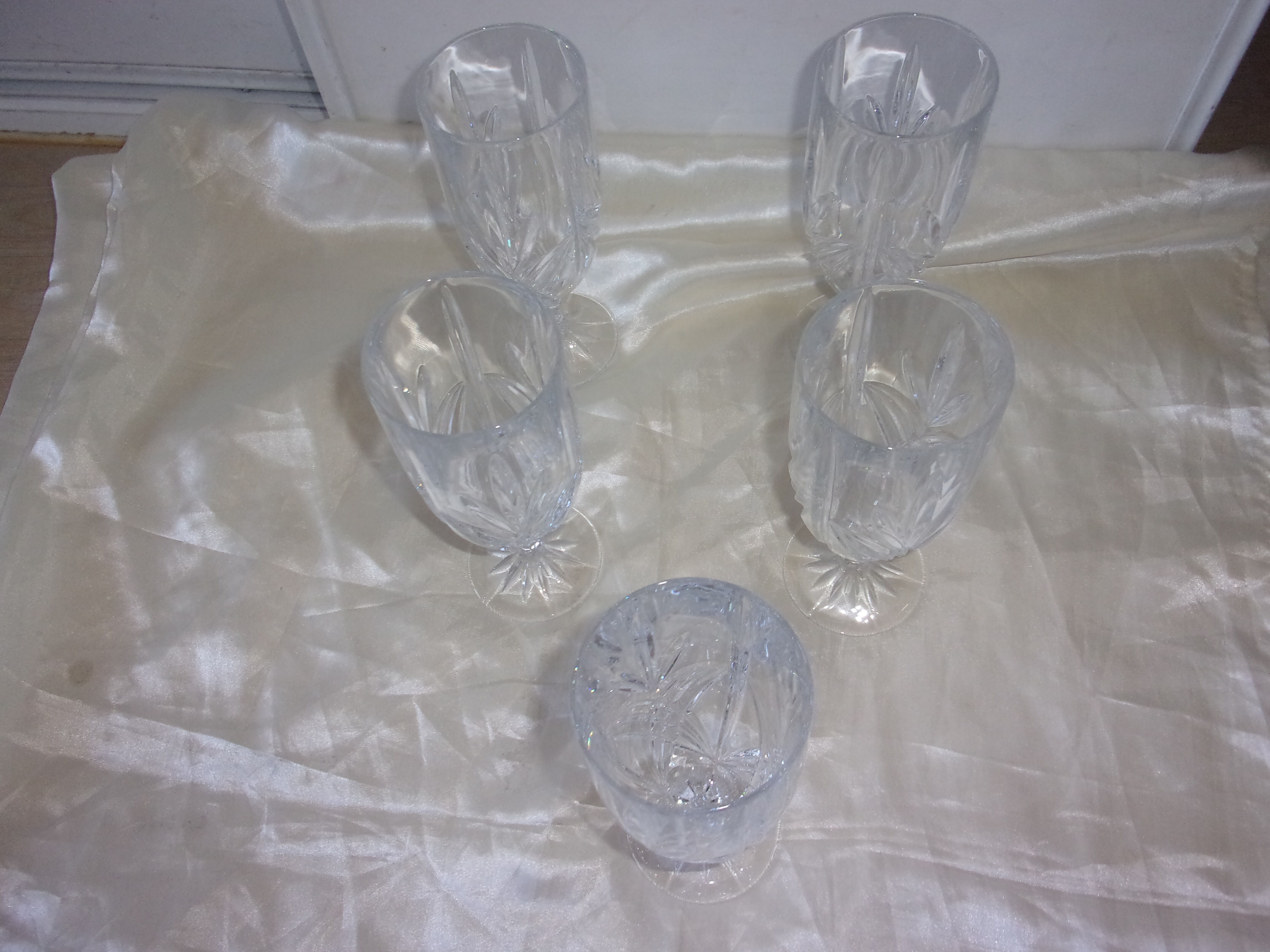 5 crystal water glasses