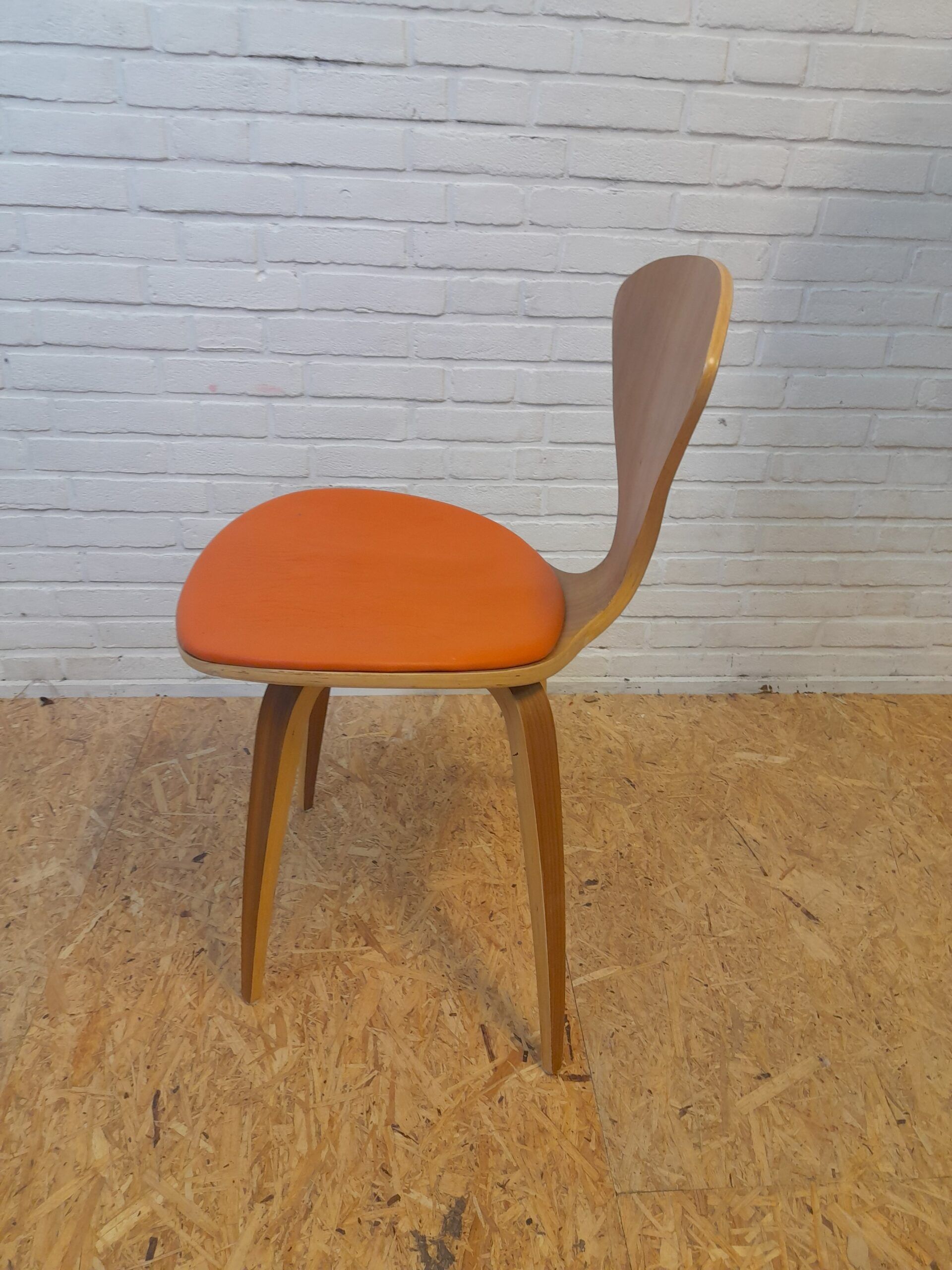 Norman Cherner dining chair 1958