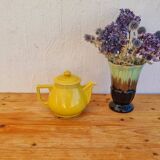 Cafetière en céramique jaune vintage