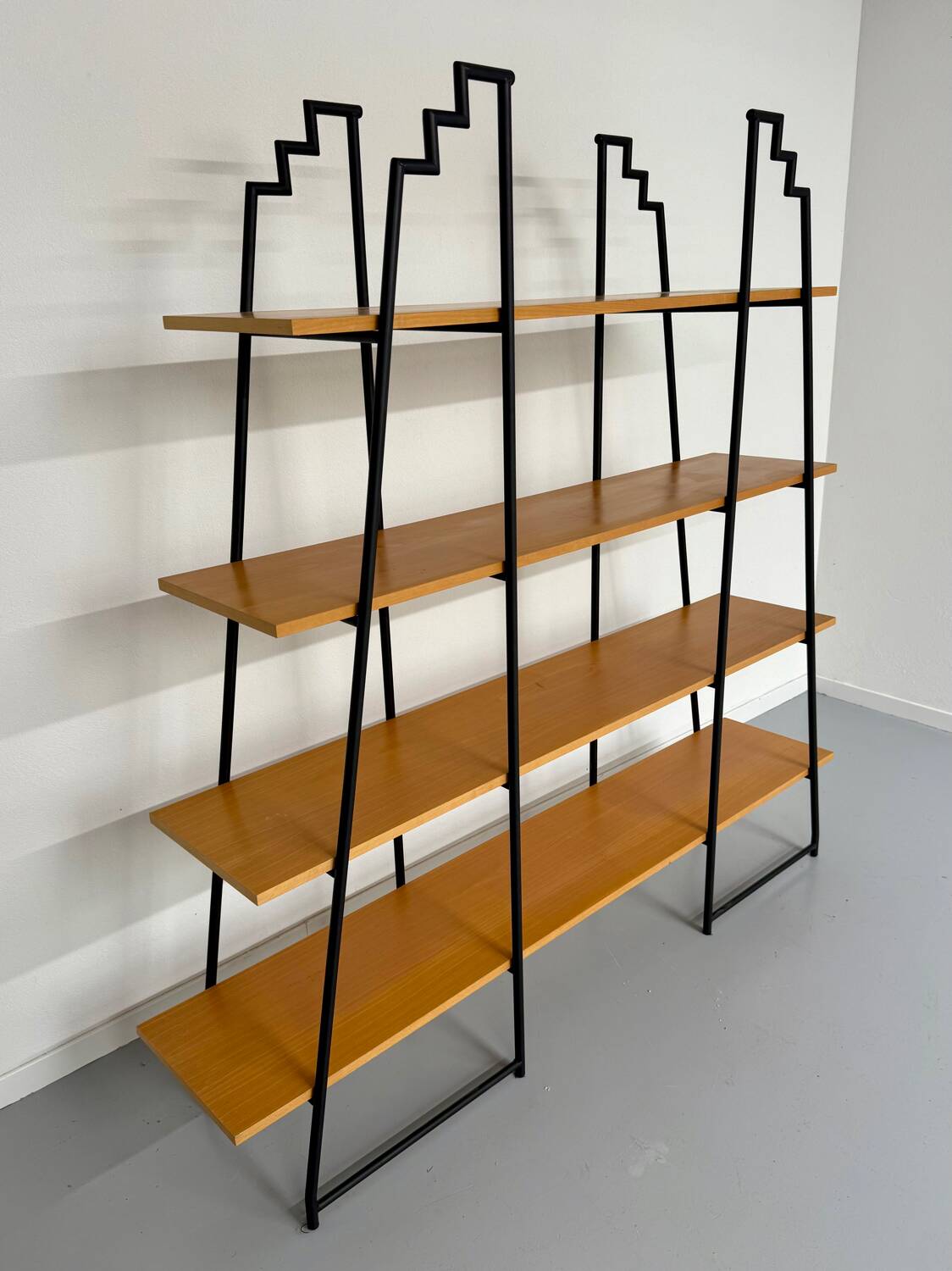 Étagère bibliothèque bois et métal design des années 80