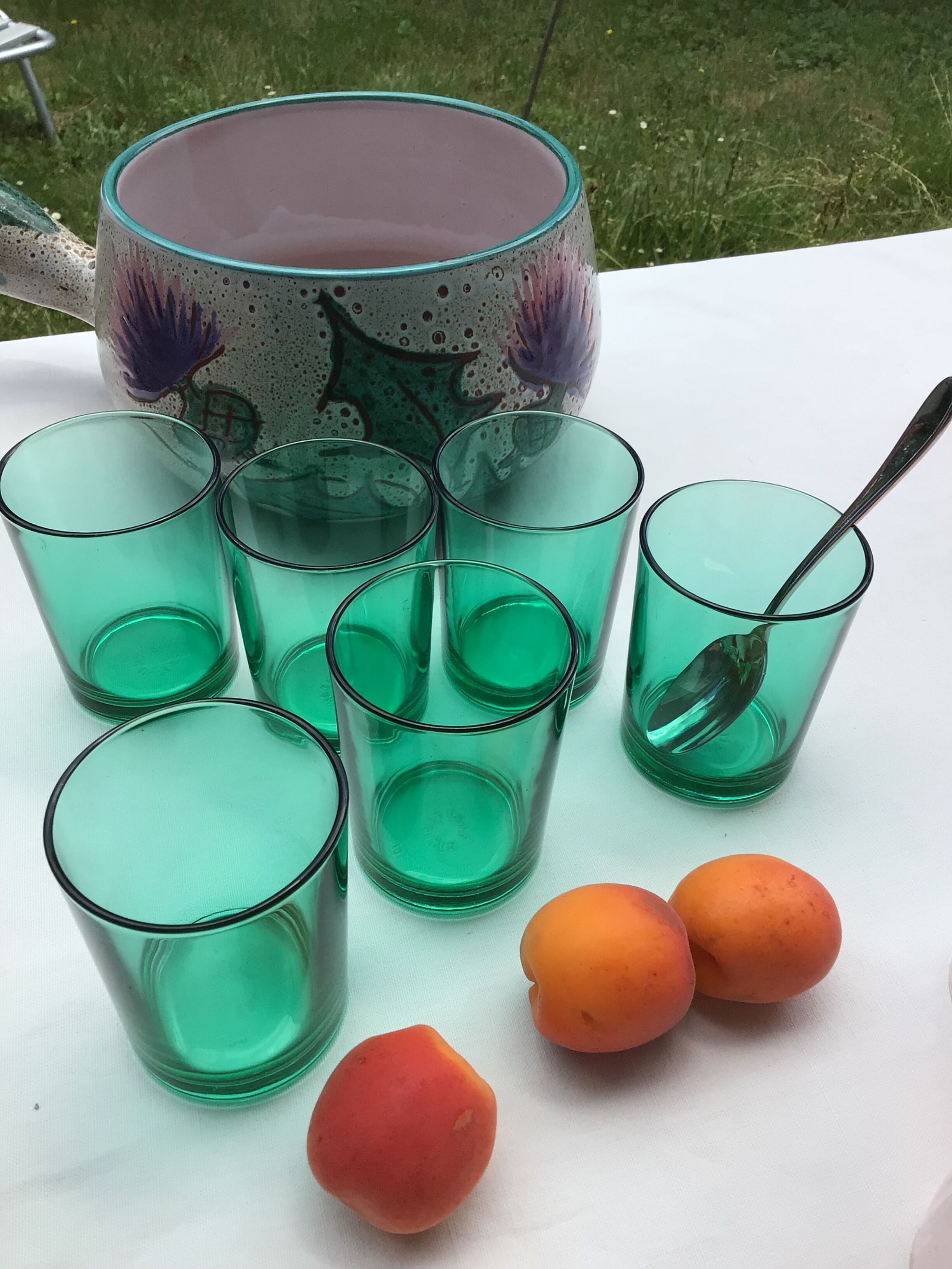 6 straight water glasses in green glass height 8cm