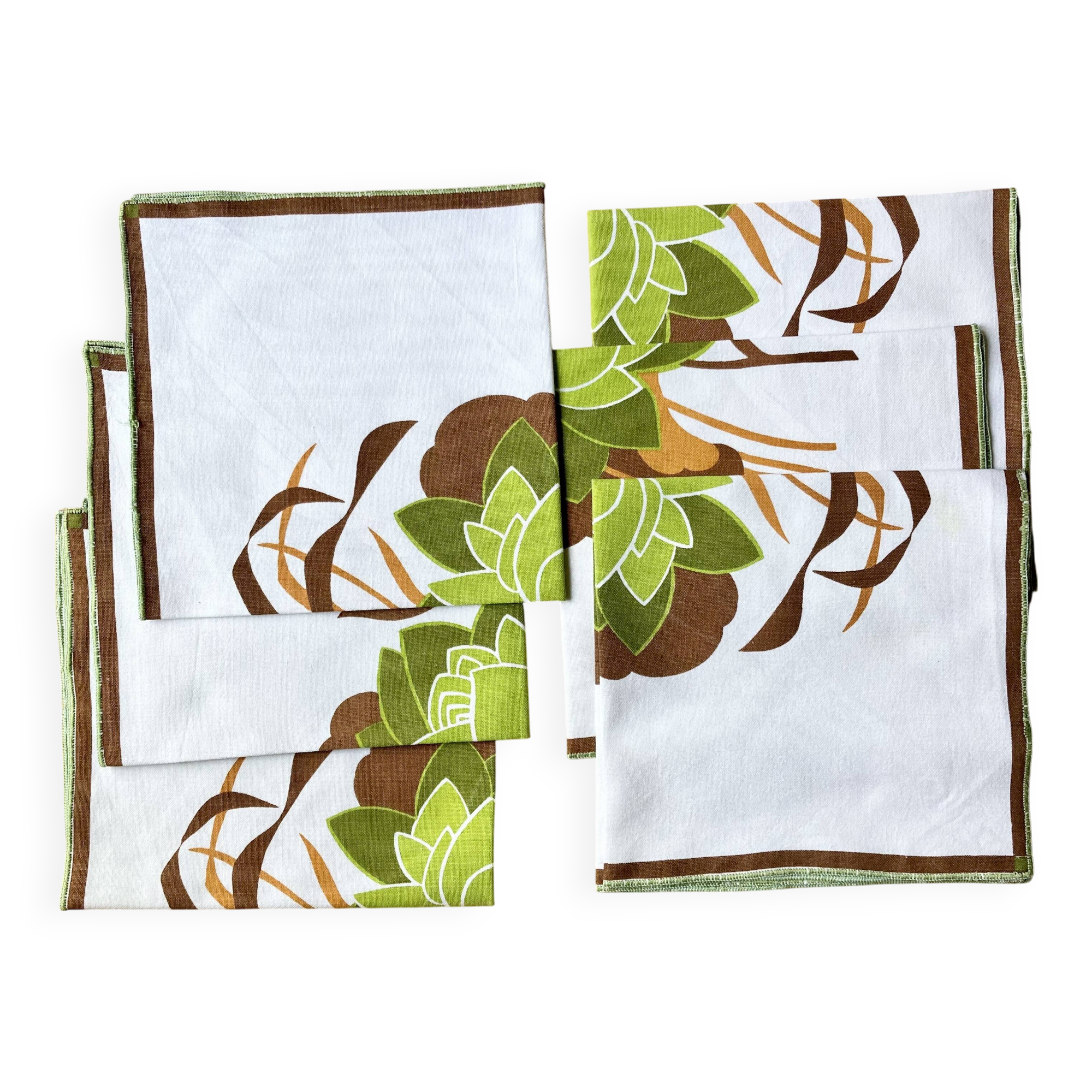 6 vintage / 70s napkins