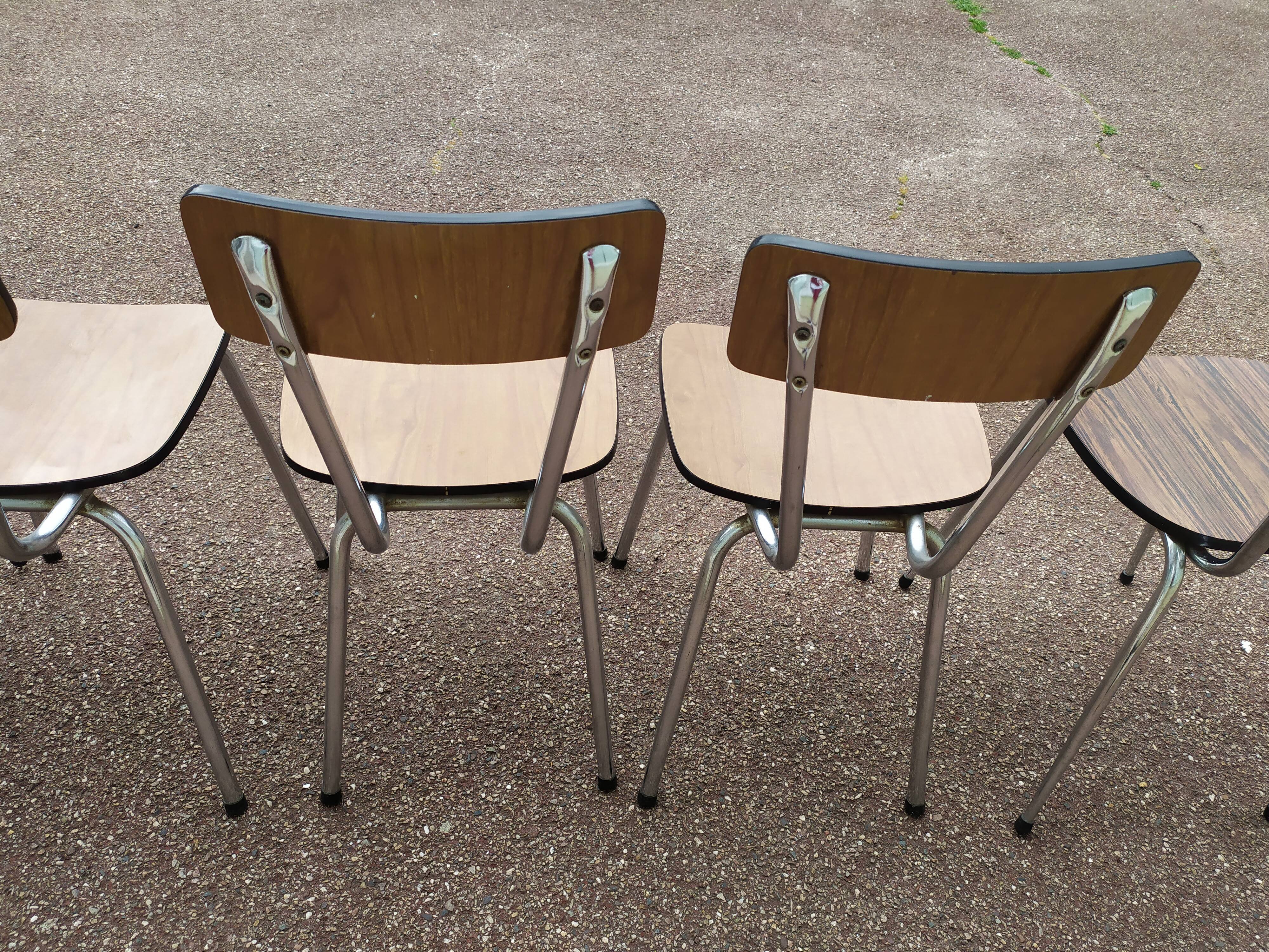Lot de 5 chaises en formica métal, marron brun