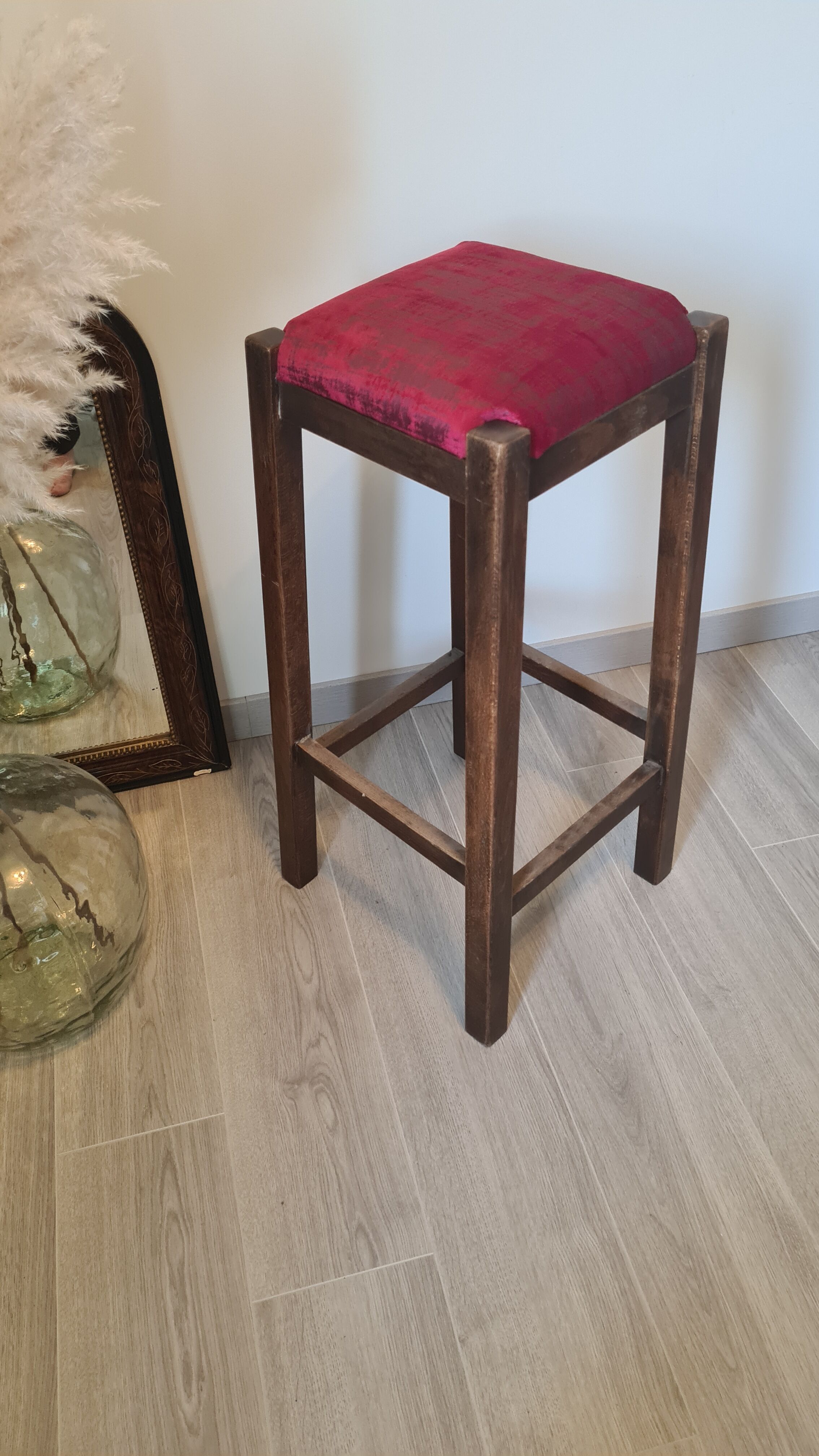 Vintage bar stool