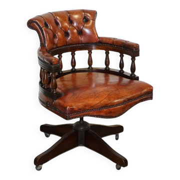 Chesterfield Captains Swivel Chair in Hand-Dyed Brown Leather