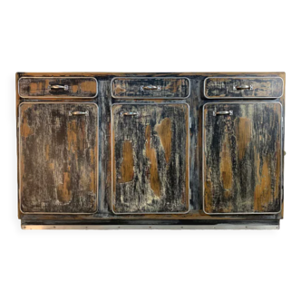 Industrial buffet
