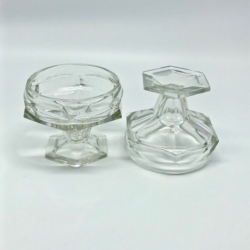 Art Deco champagne glasses