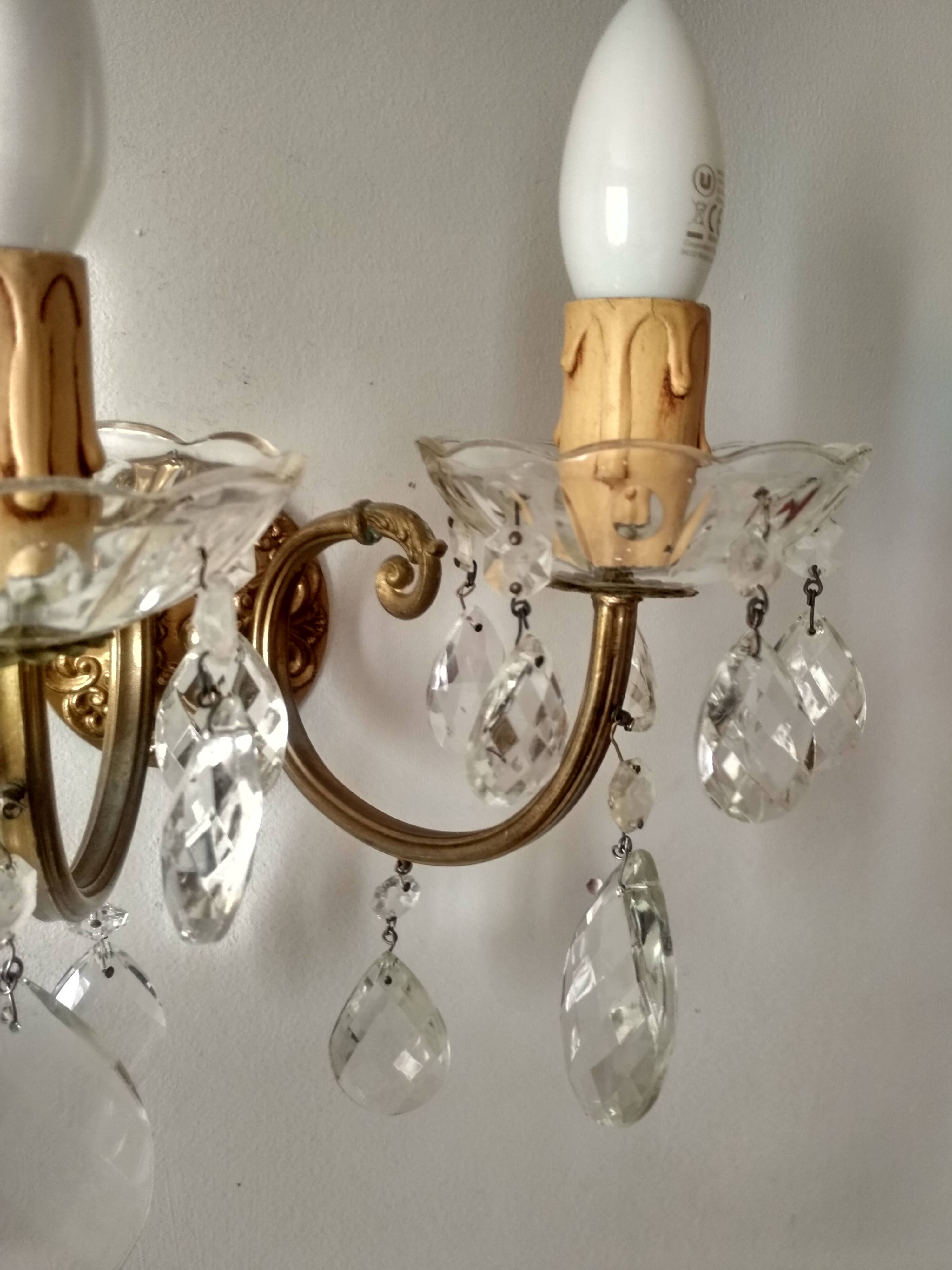 Golden brass wall light and crystal pendants - 2-light rococo light