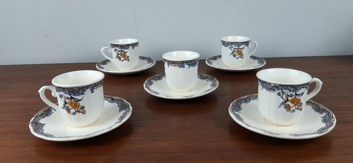 5 tasses à café, Vieux salins modèle Chevreuse