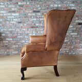 Antieke cuir Chesterfield wingback ourfauteuil Chippendale style cognac
