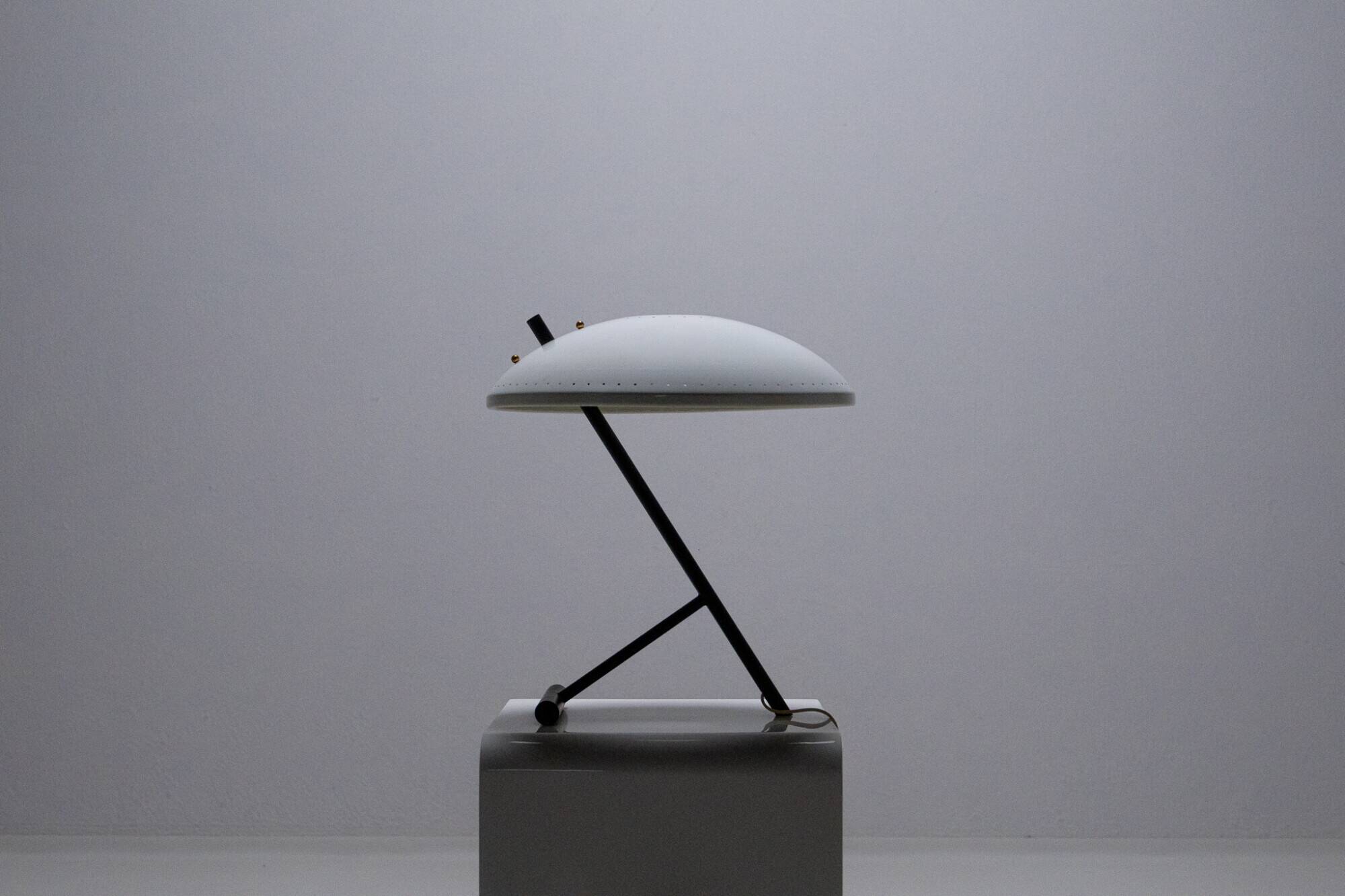 Lampe de bureau Blanc Negro Evoluon par Louis Kalff pour Philips, années 1950.