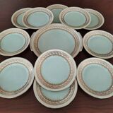Platter and 11 dessert plates in Chapus Frères Limoges porcelain