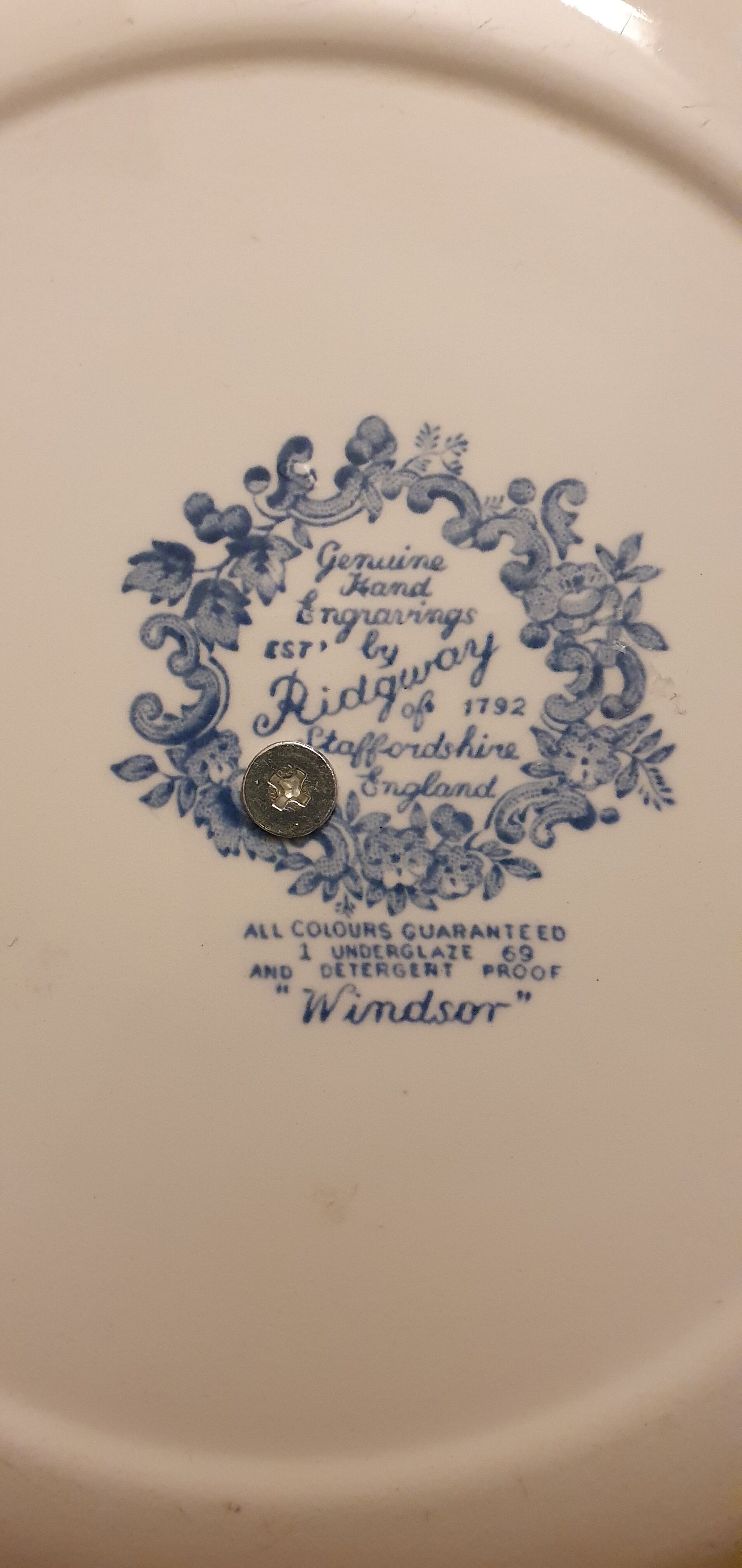 Display servant to cake fruit aperitif