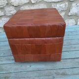 Pouf leather chest