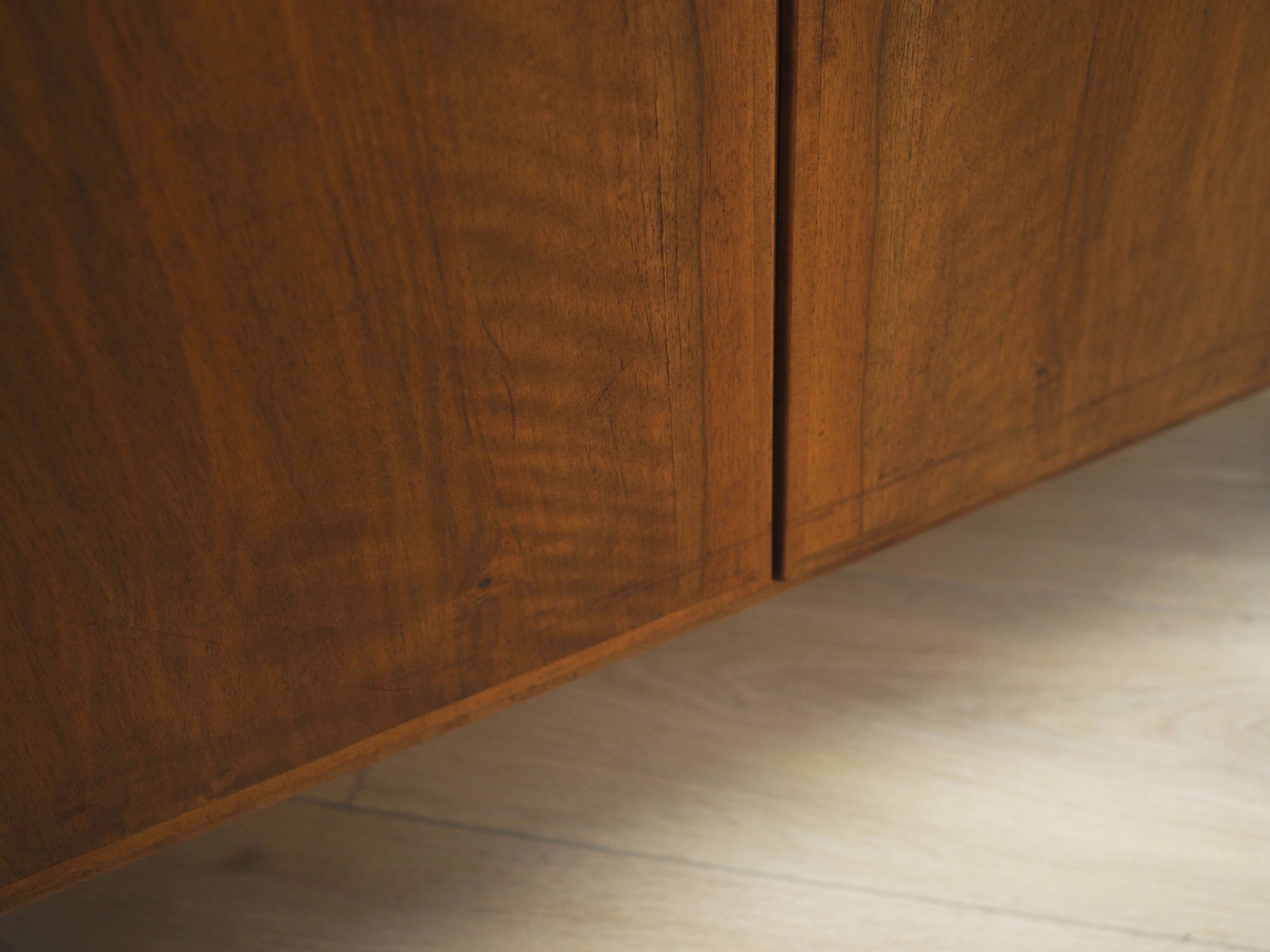 Walnut cabinet, Danish design, 1960s, designer: Børge Mogensen