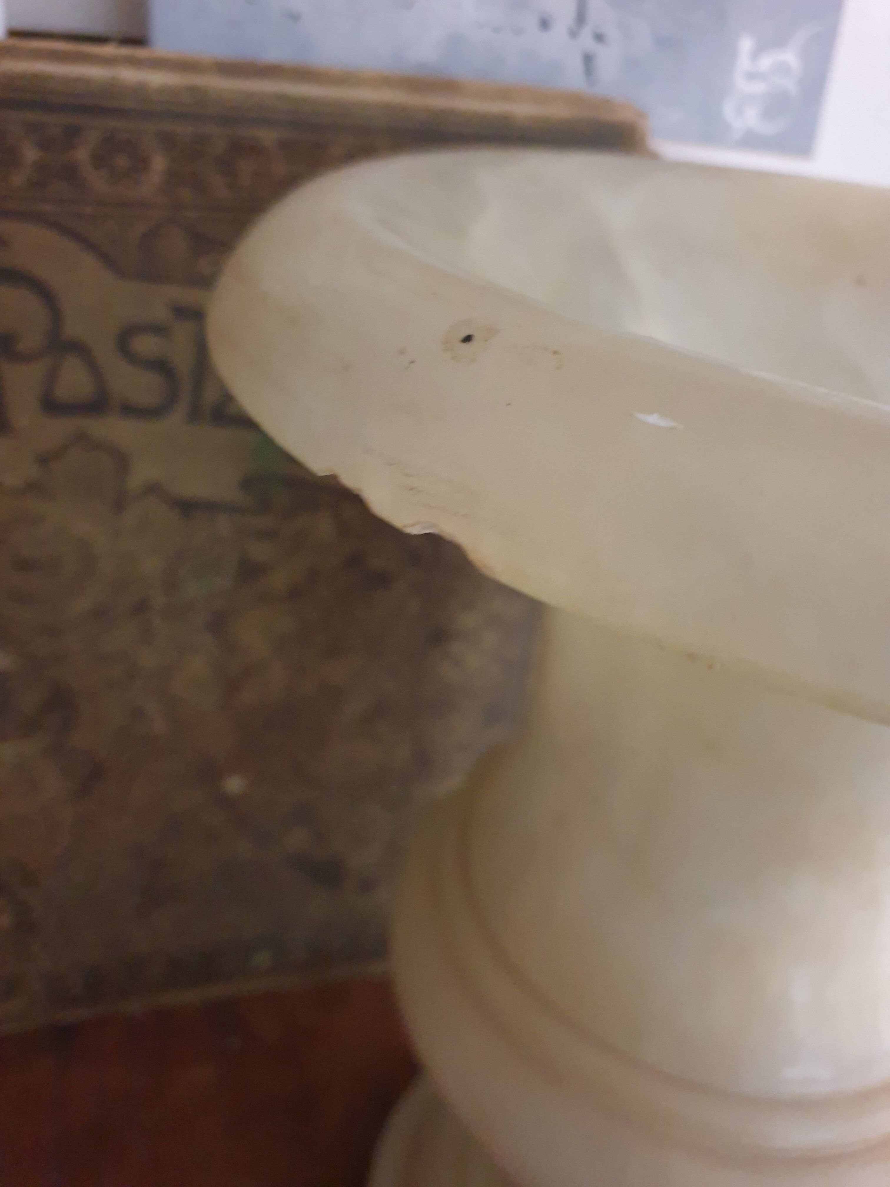 Lampe albâtre forme Médicis