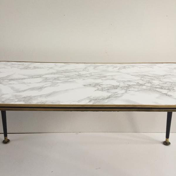 Table low vintage marble