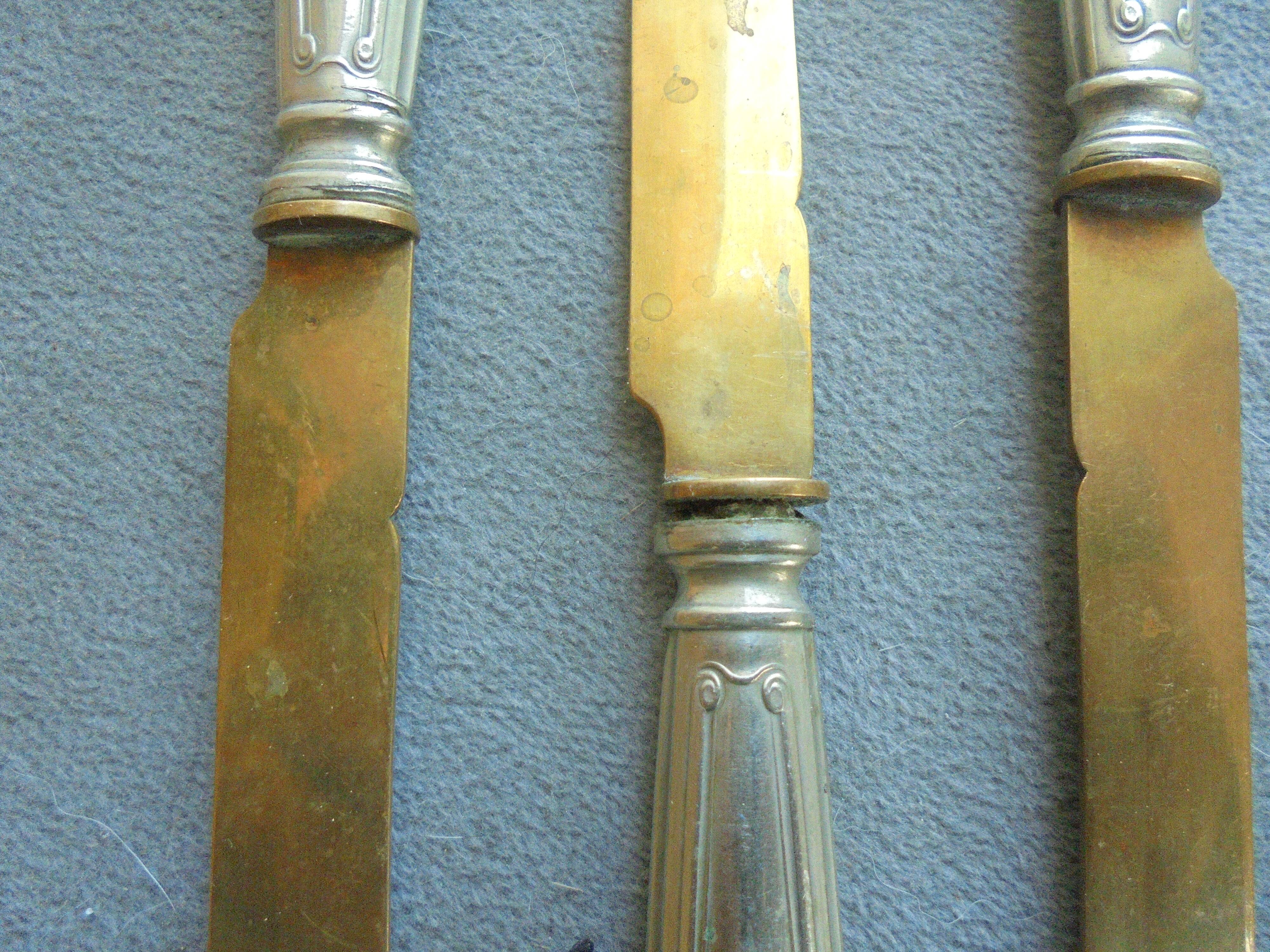 12 Antique Silver-Plated Melon Knives