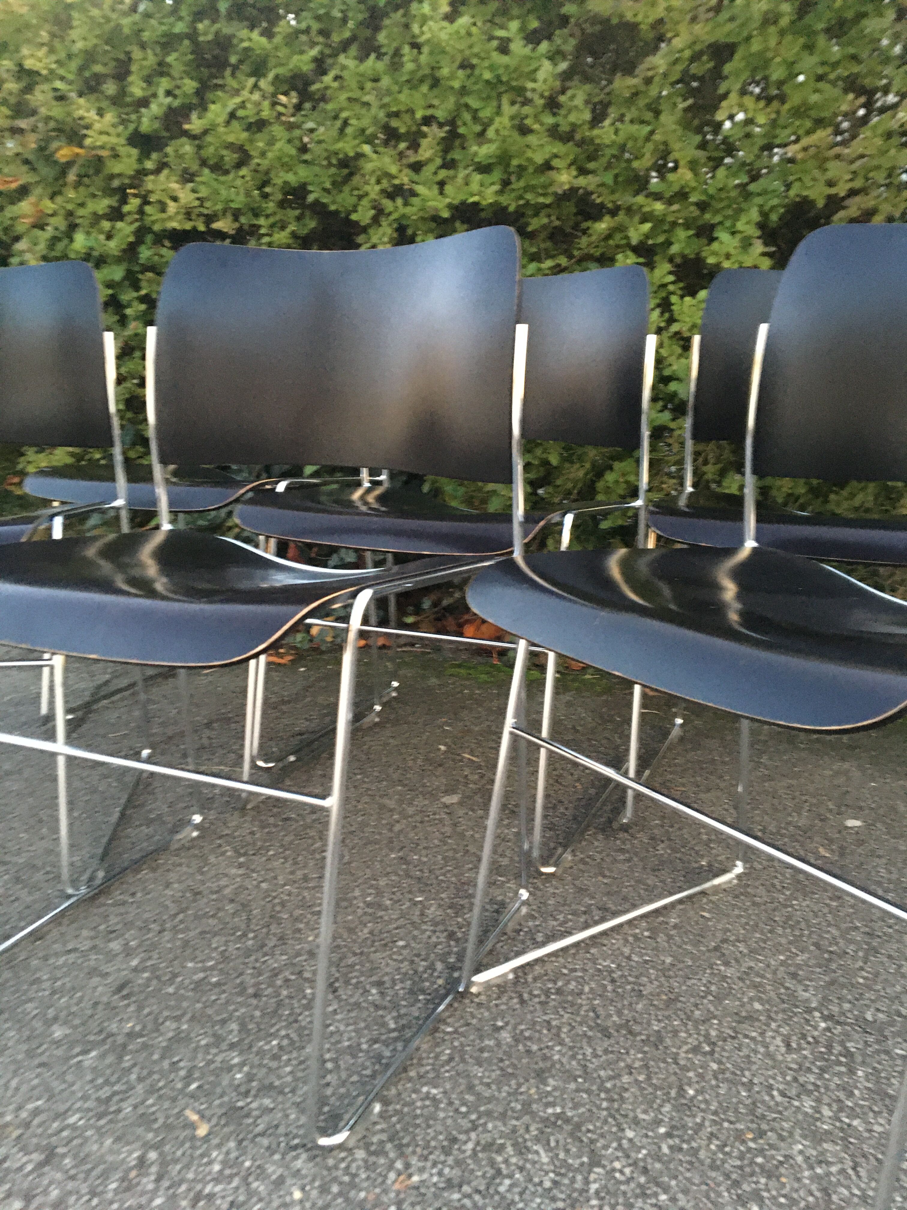 Set of 6 David Rowland Black Chairs 40/4
