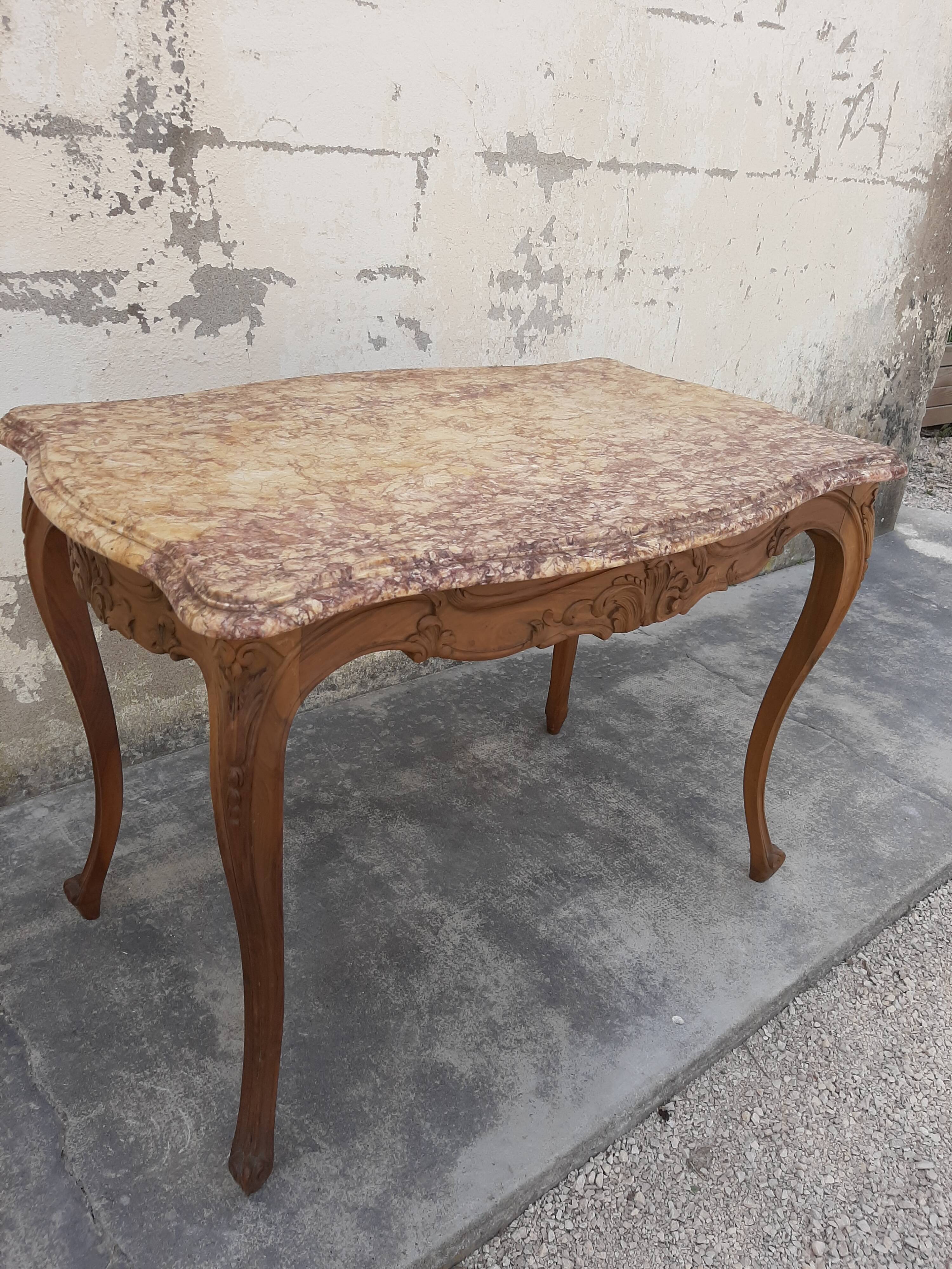 Table à gibier Louis XV en noyer