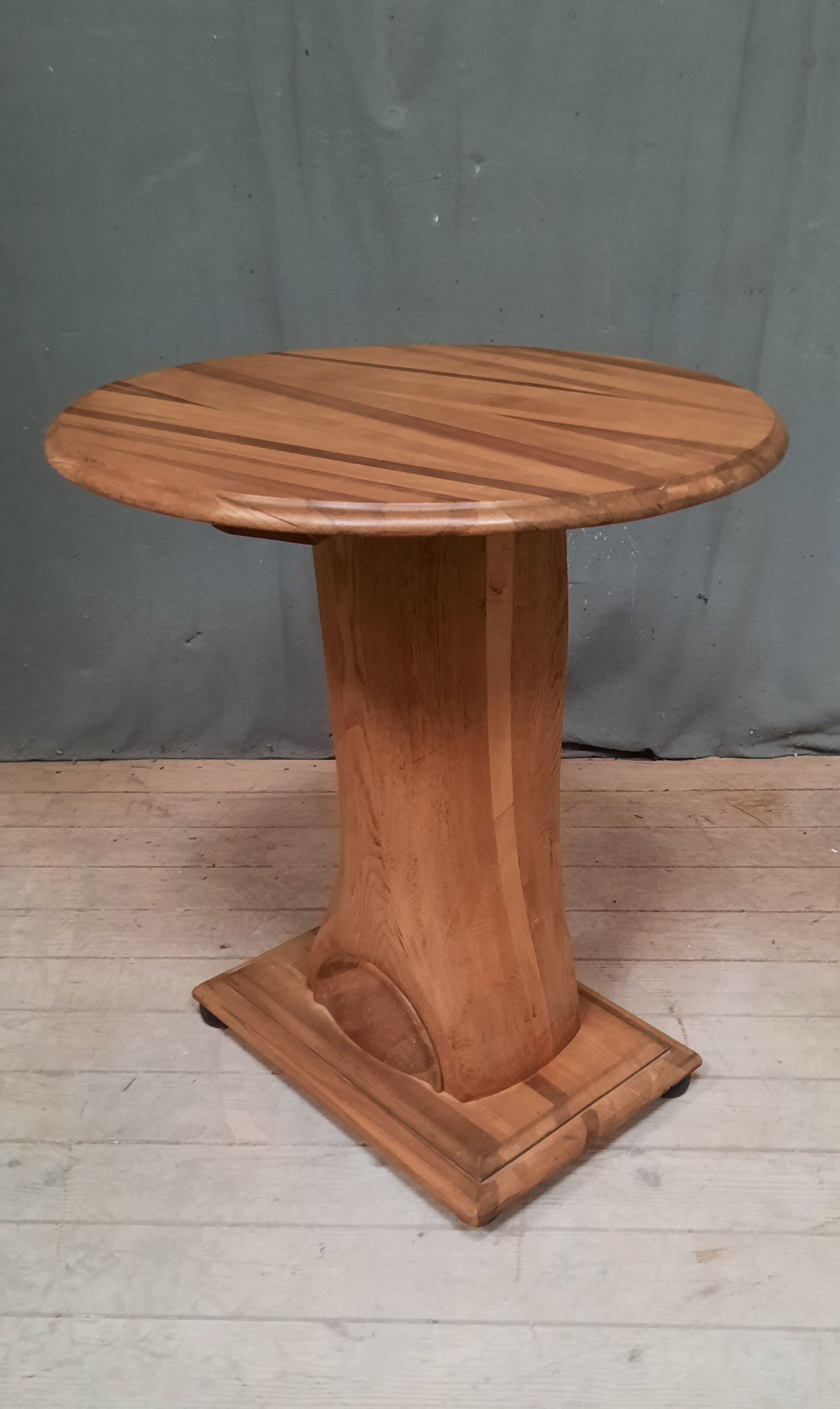 Helicopter side table