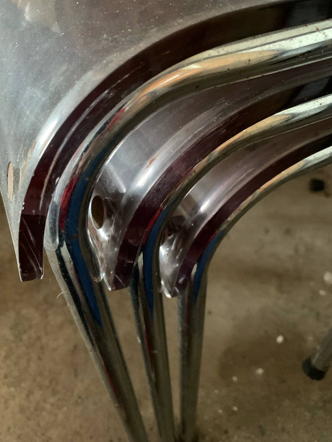 Set of 4 plexiglass chairs