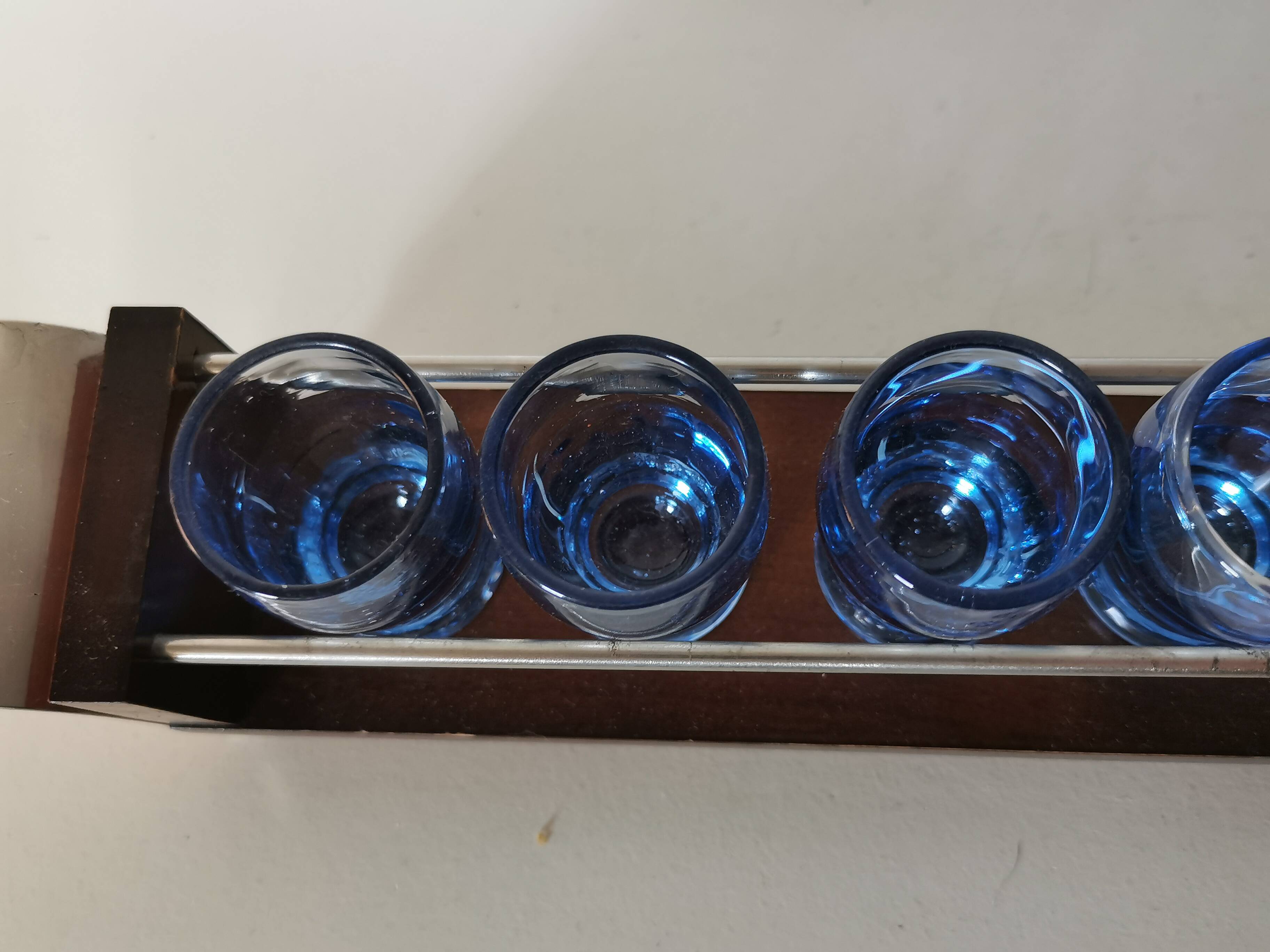 digestive/liqueur glass service