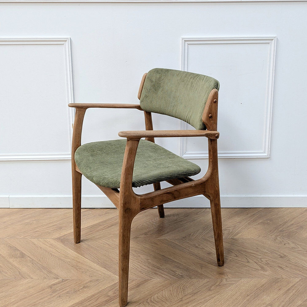 Chair Erik Buch model 49 oak & velvet
