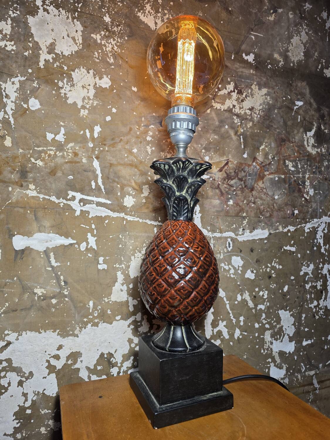Pineapple lamp 🍍 Ugo Zaccagnini