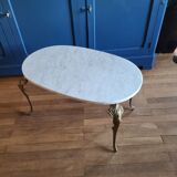 Coffee table in white Carrara marble