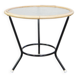 Table d'appoint/table basse ronde vintage en rotin avec plateau en verre nuageux
