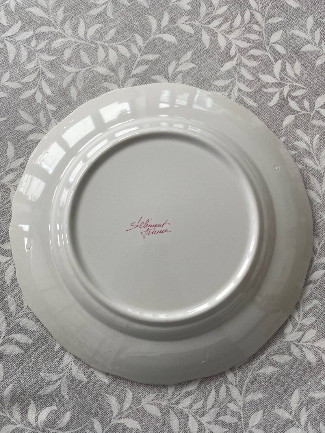 Rooster plate and St Clément basket