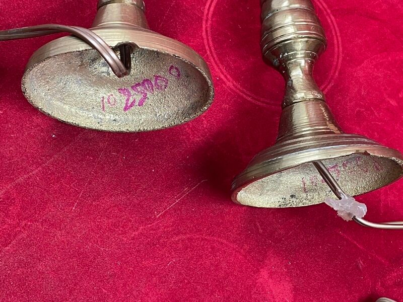 pair of brass lamp foot about 25 cm without the socket