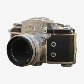 Exakta Varex camera