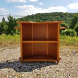 Vintage bamboo and rattan bar