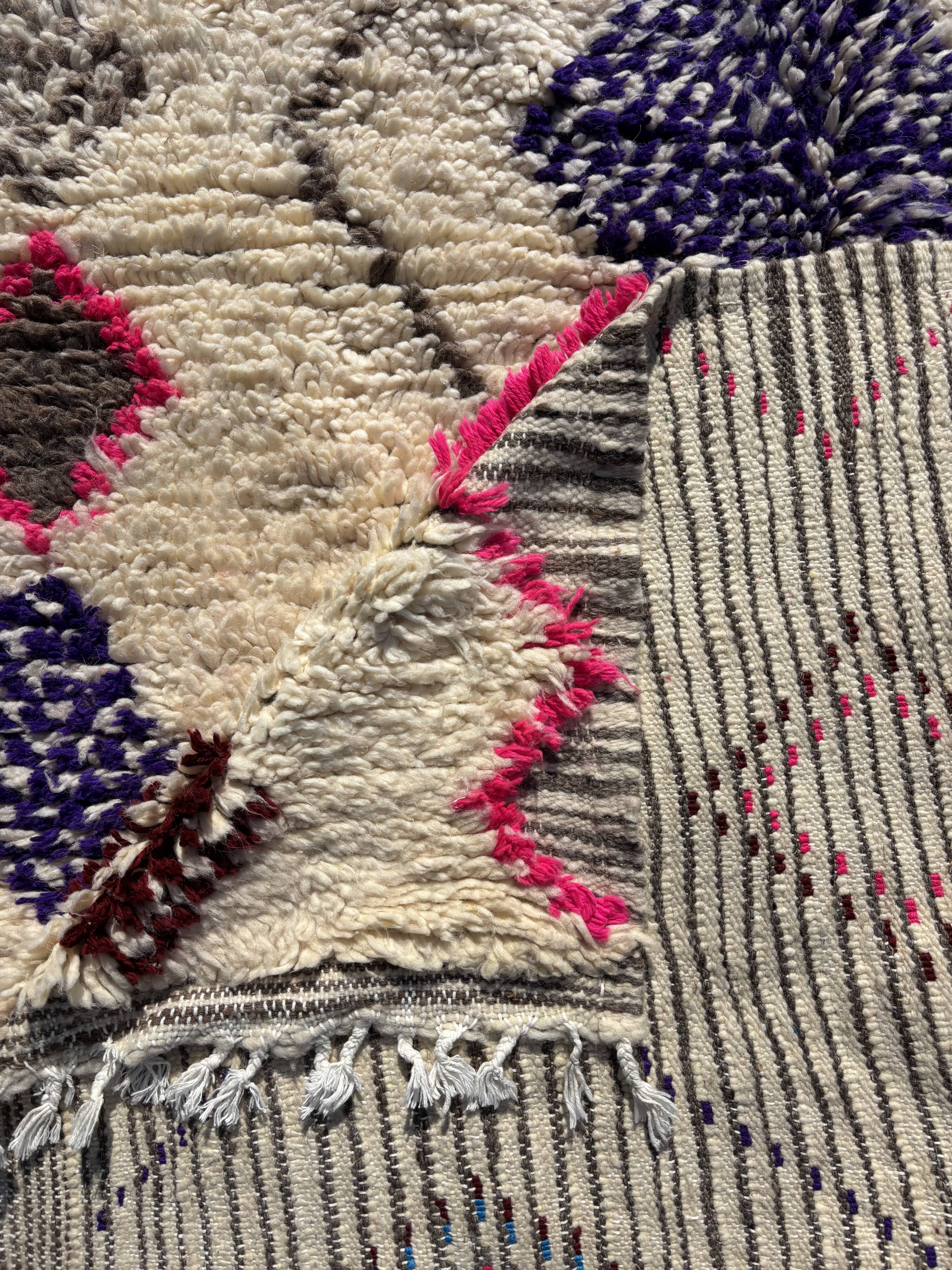 Moroccan Berber Azilal wool rug 150x270 cm