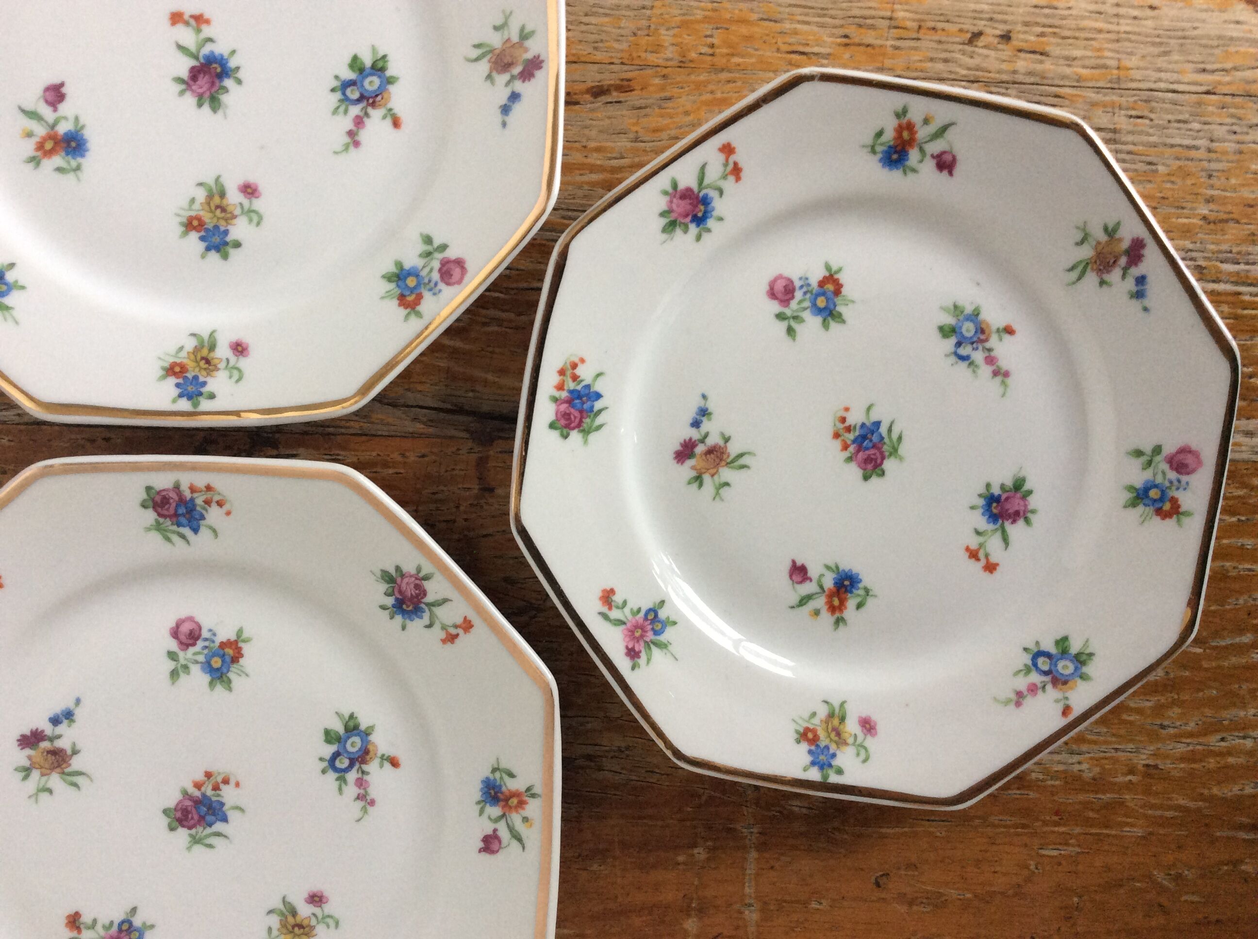 Set of 7 vintage porcelain dessert plates