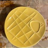 Design yellow plate set