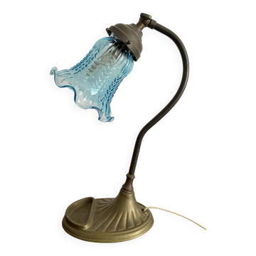 Lampe style rétro laiton et tulipe bleue