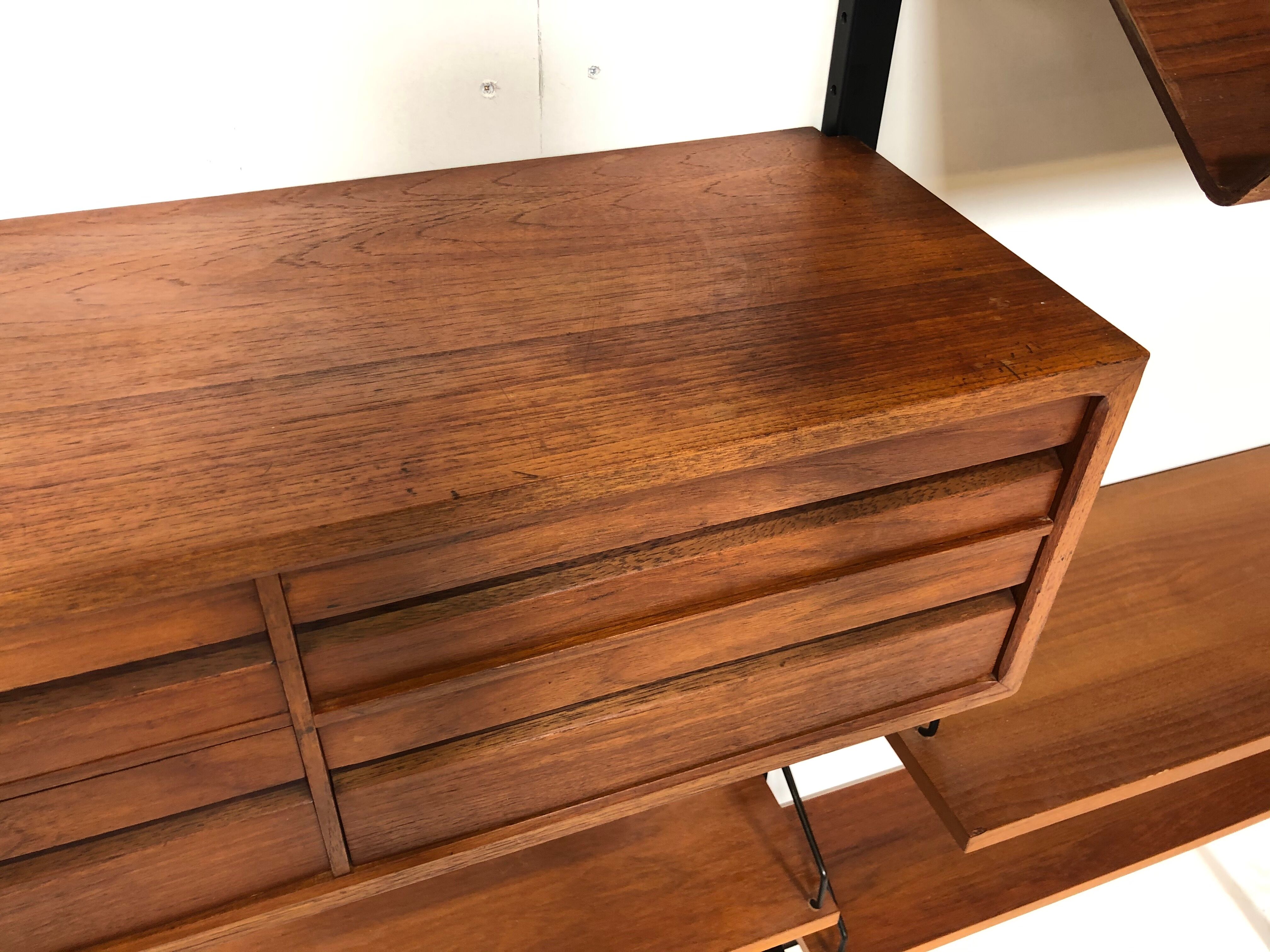 Poul Cadovius Royal System wall system