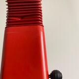 Lampadaire design années 80 halogène en métal rouge, made in Belgium