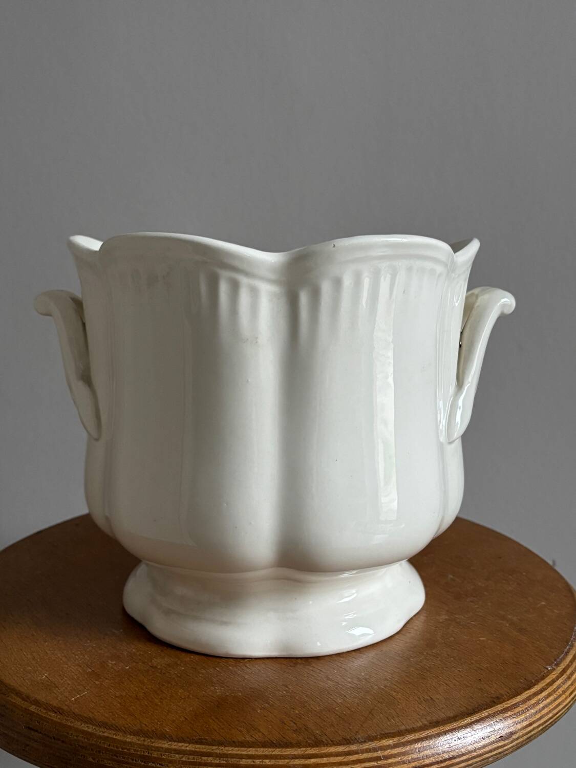 Gien earthenware pot